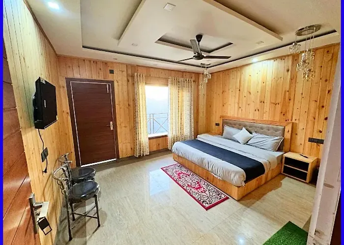 Nainital Hotel Uk Inn Near Bus Stop - View And Mountain Valley View - Wi Fi - Room Service Available - Best Homestay