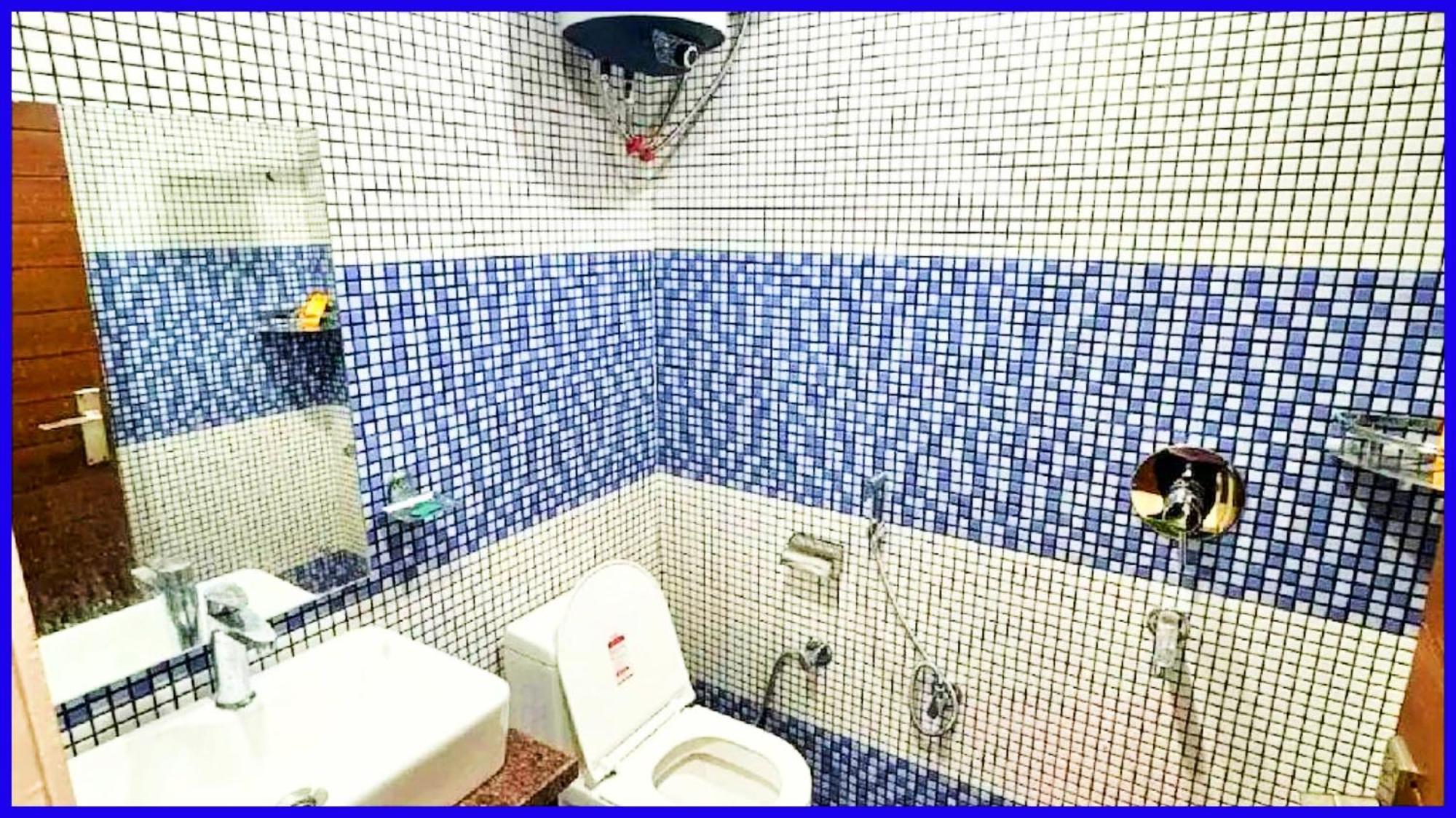 Uk Near Bus Stop - View And Mountain Valley View - Wi Fi - Service Available - Nainital
